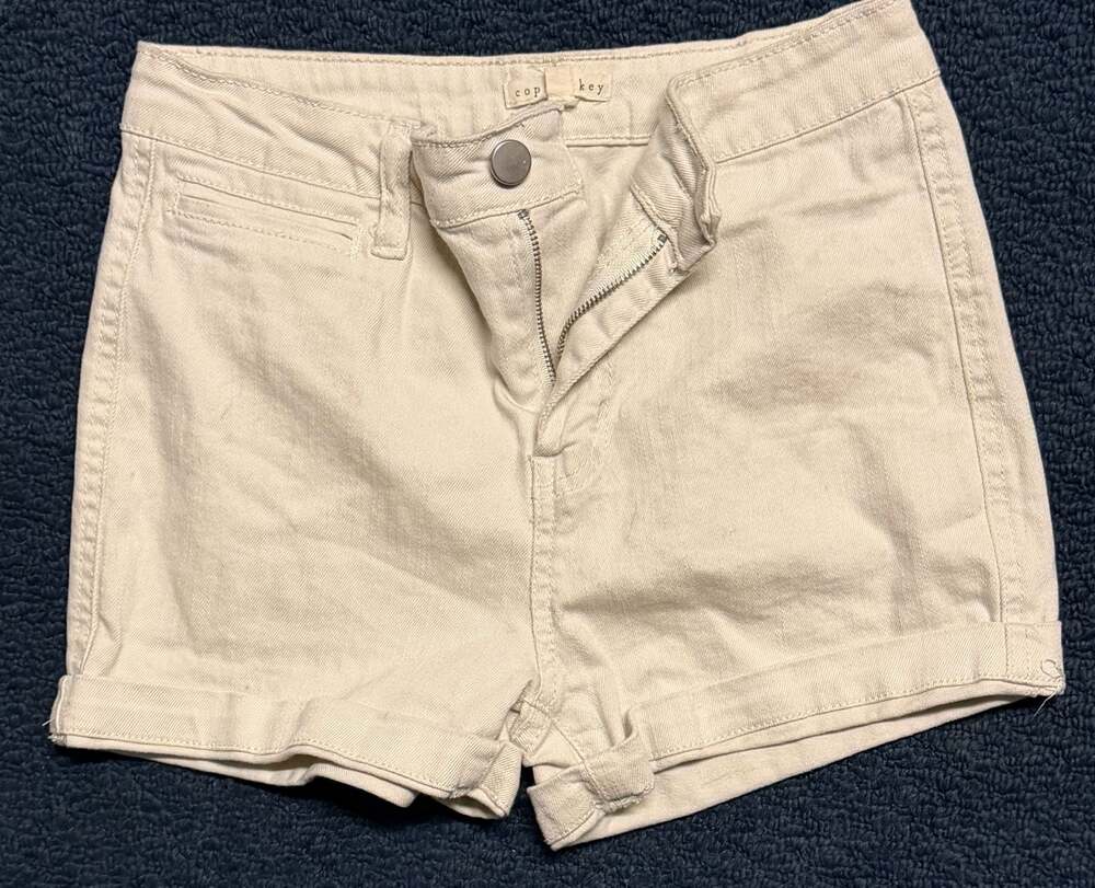 Copper Key Women's Cream Cuffed Denim Shorts Size 14